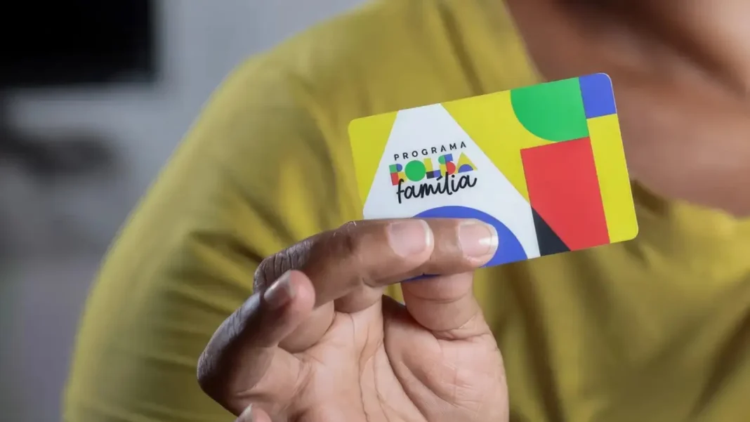 caixa-comeca-a-pagar-bolsa-familia-de-abril