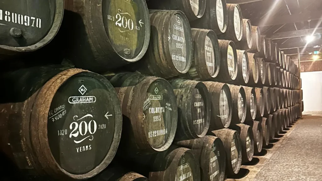 caves-em-portugal-contam-historia-e-caracteristicas-do-vinho-do-porto