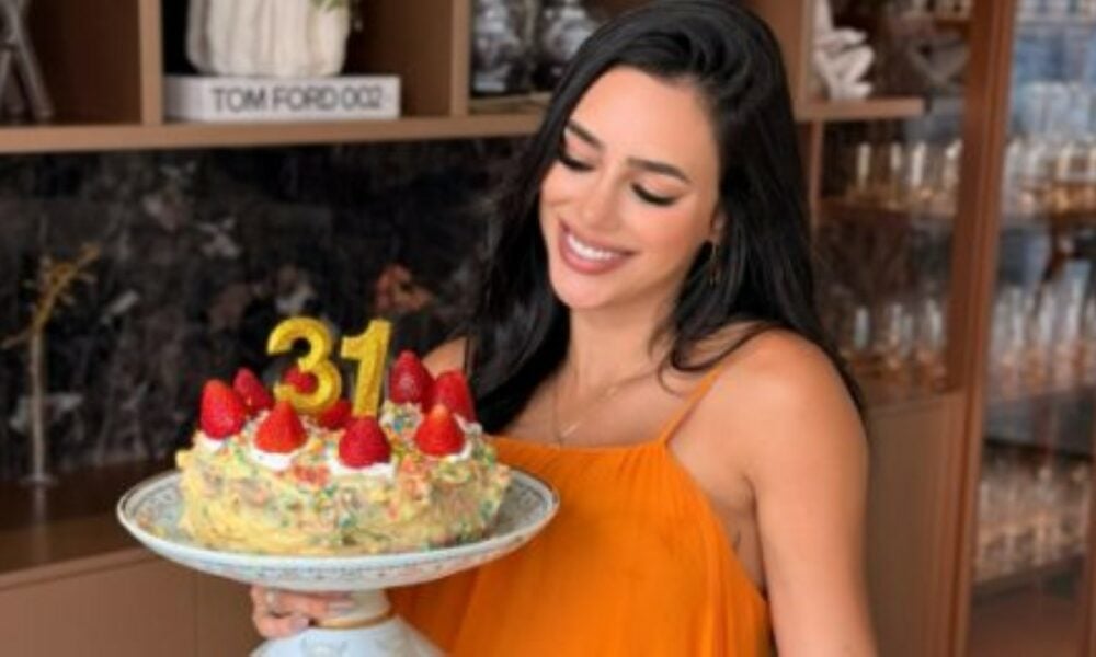 aniversario-de-bruna-biancardi-tem-toque-de-neymar-com-rosas-e-jantar-inesquecivel