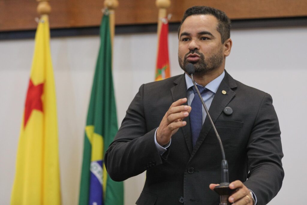 deputado-arlenilson-cunha-esclarece-posicionamento-da-prefeitura-sobre-a-guarda-municipal