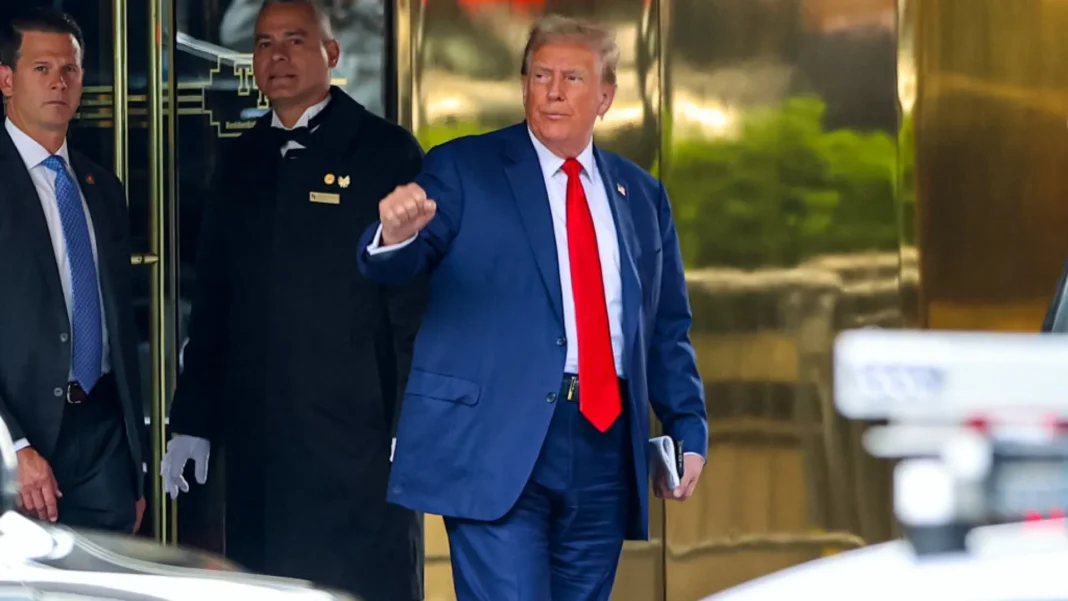trump-a-investidores:-‘este-e-um-otimo-momento-para-ficar-rico,-mais-rico-do-que-nunca’-nos-eua