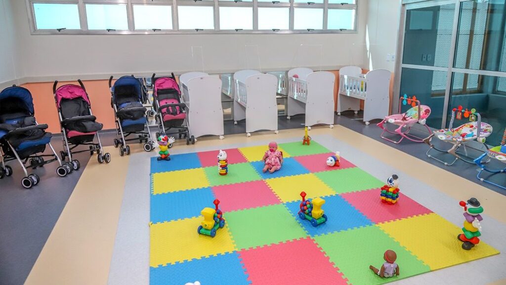 prefeito-faz-visita-tecnica-a-obra-do-centro-educacional-infantil-professor-beline-araujo