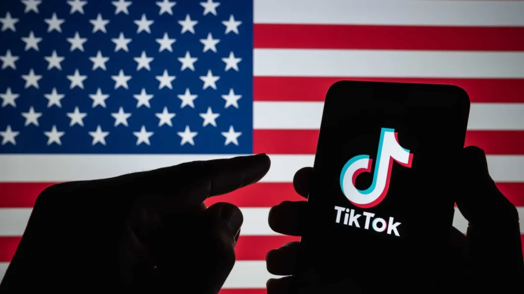 celulares-com-app-do-tiktok-sao-vendidos-por-milhares-de-dolares-nos-eua