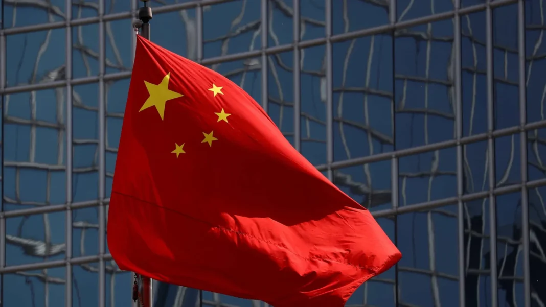 china-retalia-e-anuncia-taxas-de-34%-para-todos-os-produtos-dos-eua