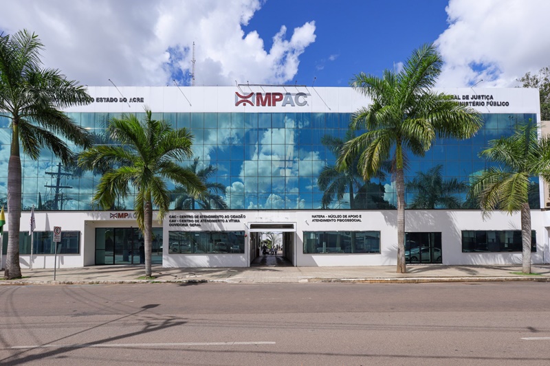 mp-apura-possivel-crime-de-racismo-praticado-por-seguranca-de-supermercado-em-rio-branco