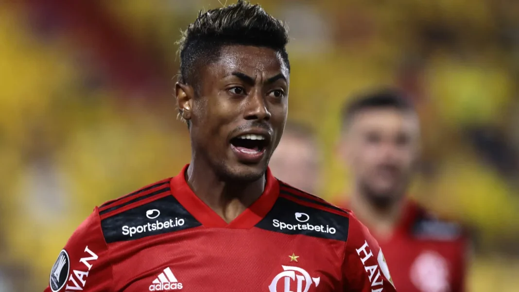 bruno-henrique-e-irmao-combinaram-cartao-para-jogador,-indicam-dialogos-obtidos-pela-pf