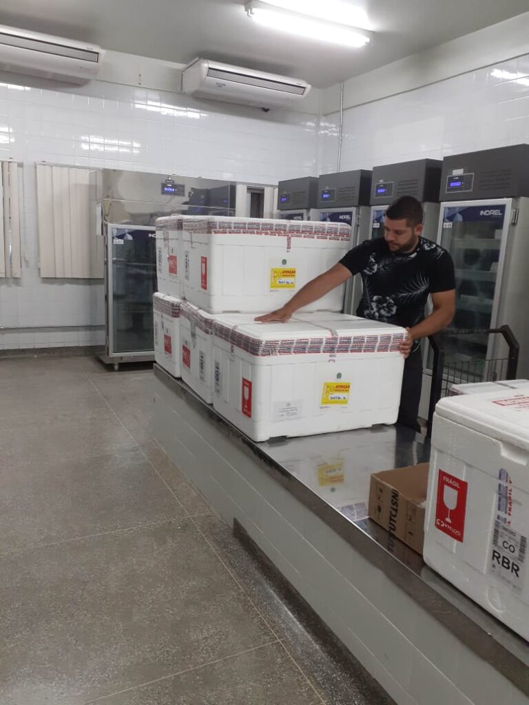 acre-recebe-78-mil-doses-para-vacinacao-de-alunos-em-escolas-publicas