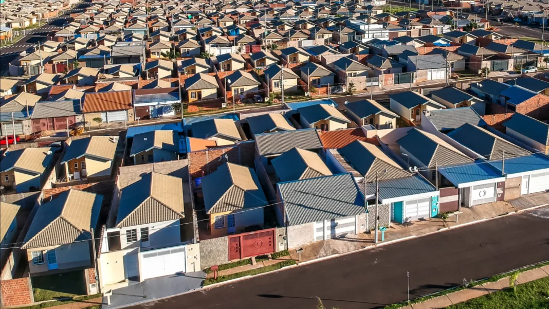 lula-entrega-conjunto-residencial-com-mais-de-mil-moradias-em-belem