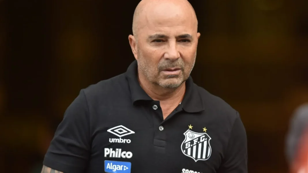 sampaoli-esfria,-e-santos-discutira-novo-tecnico-apos-jogo-com-atletico-mg