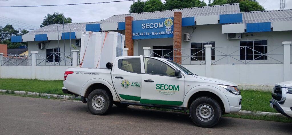 radios-aldeia-fm-e-difusora-acreana-recebem-novos-equipamentos-no-interior-do-acre