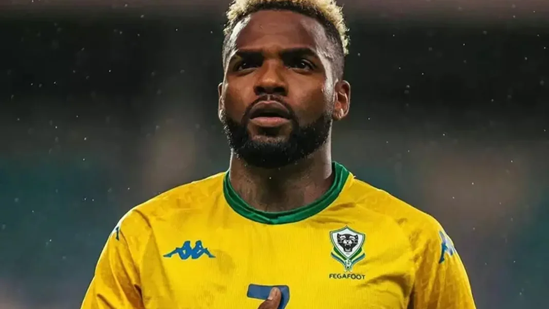 jogador-de-futebol-morre-aos-28-anos-apos-cair-do-11o-andar-de-predio