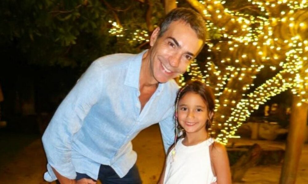 cesar-tralli-compartilha-carinho-com-filha-e-pets-em-espaco-magico-de-manuella