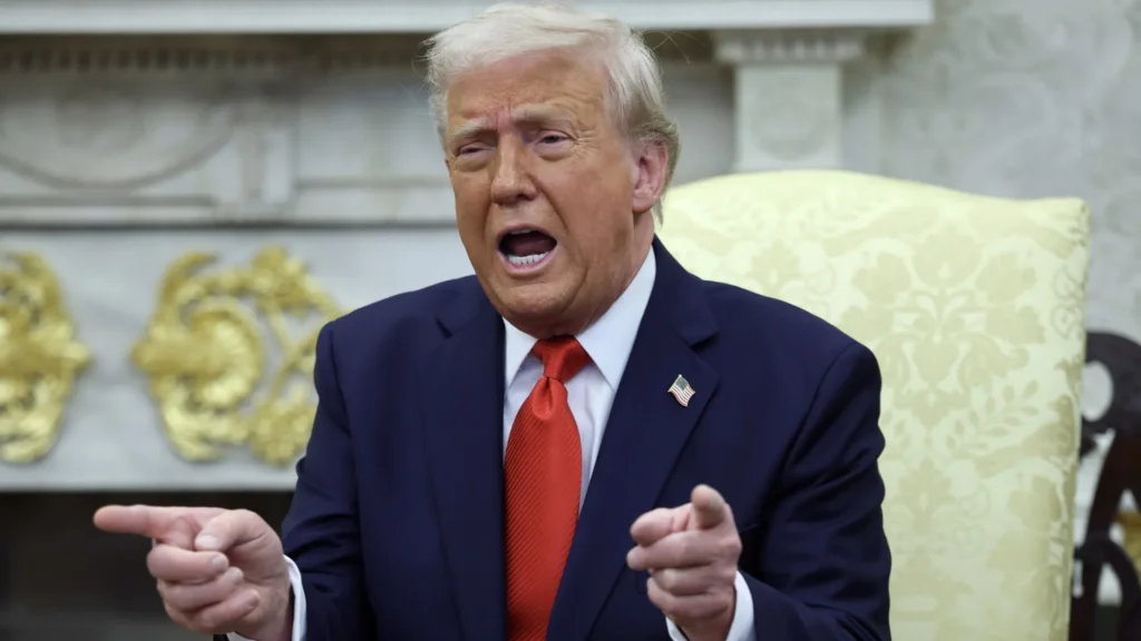 trump-volta-a-criticar-powell-apos-alerta-do-fed-sobre-tarifas