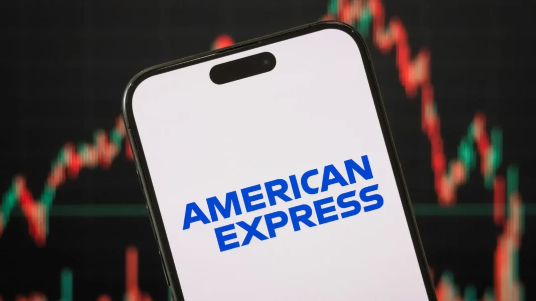 american-express-supera-previsao-de-lucro,-mas-reafirma-guidance-e-acao-cai-no-pre-mercado