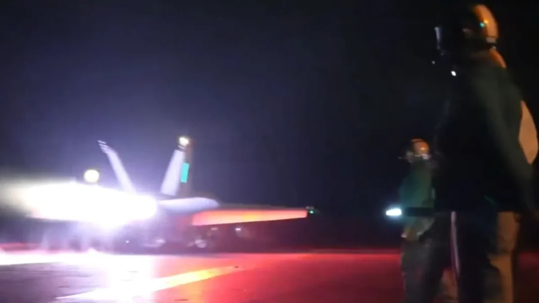 eua-bombardeiam-porto-dos-houthis-no-iemen-e-matam-ao-menos-38