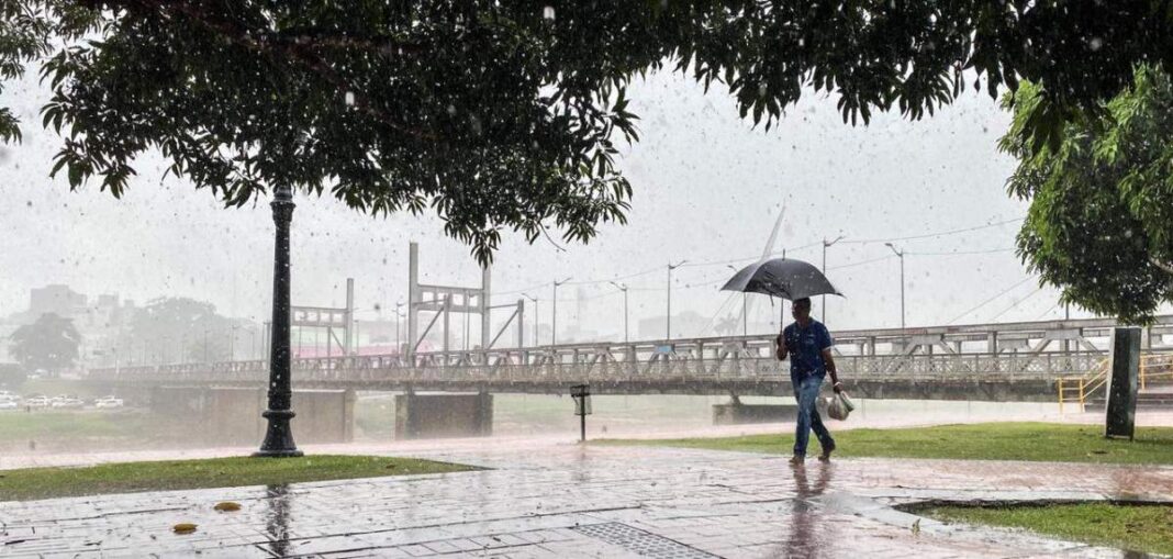 inmet-emite-alerta-de-chuvas-intensas-com-ate-50-mm-ate-sabado-para-o-acre