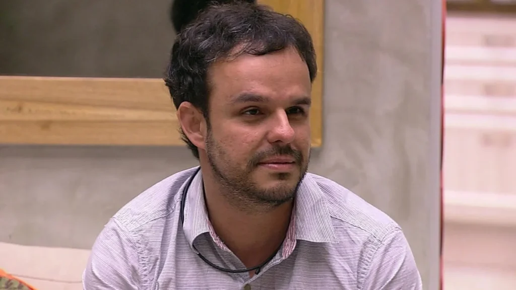 ex-vereadora-de-sp-entrega-gabinete-sem-privada-e-pia-para-ex-bbb-adrilles-jorge