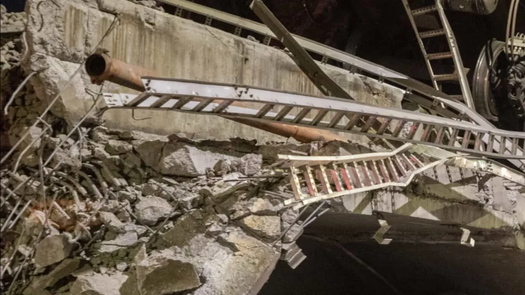 uma-pessoa-morre-e-cinco-ficam-feridas-em-desabamento-de-teto-de-igreja-em-salvador