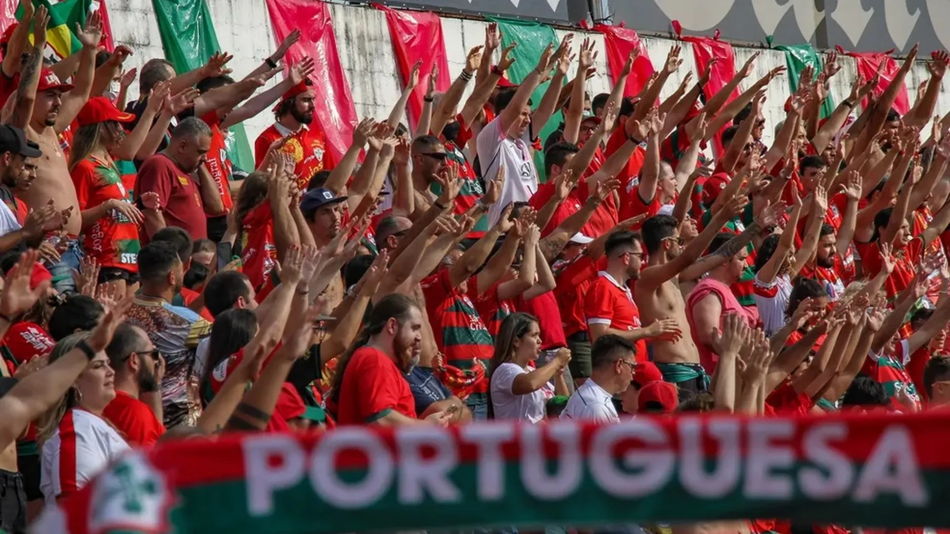 bilionaria,-portuguesa-aperta-o-cinto-e-se-prepara-para-a-guerra-na-serie-d