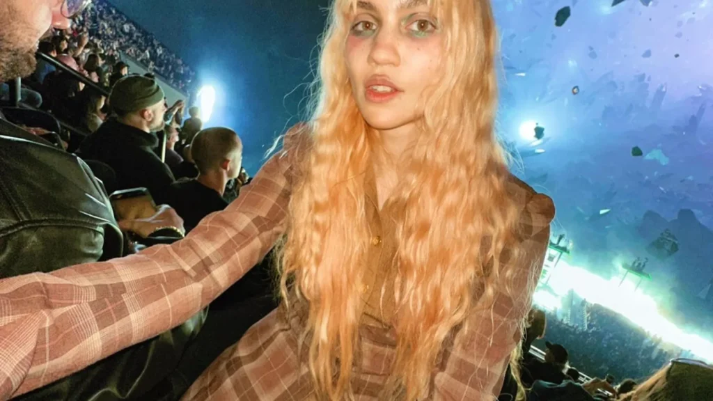 grimes-revela-diagnostico-de-autismo-e-tdah