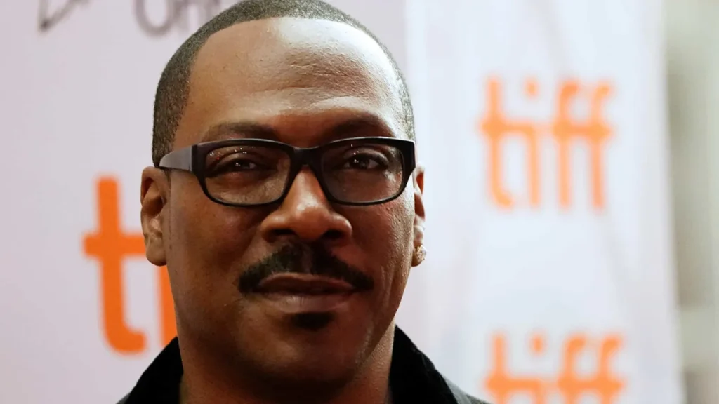 com-‘um-tira-da-pesada-4’,-eddie-murphy-resgata-o-carisma-da-franquia