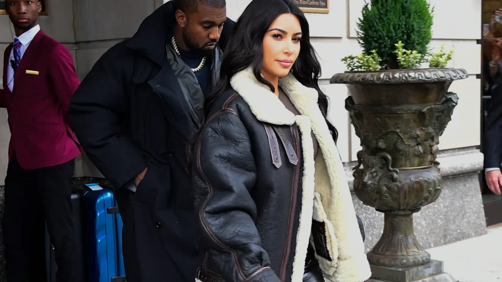 kim-kardashian-se-sente-frustrada-ao-dividir-guarda-com-kanye-west