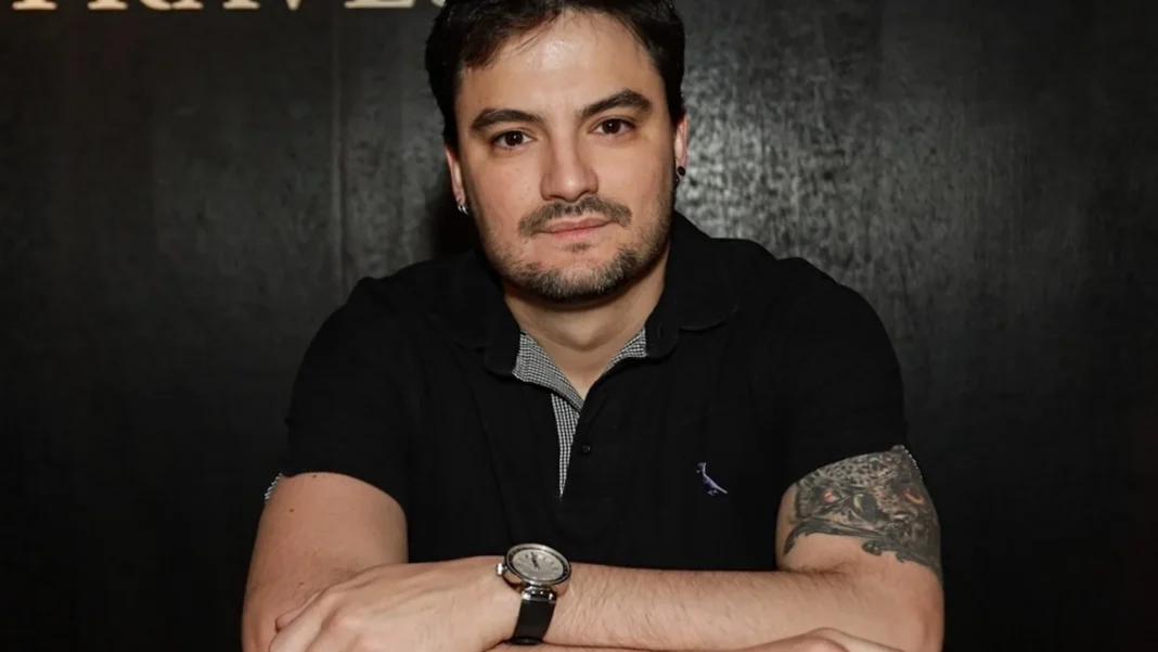 doenca-de-crohn:-e-grave-a-condicao-que-afeta-felipe-neto-e-outros-famosos?