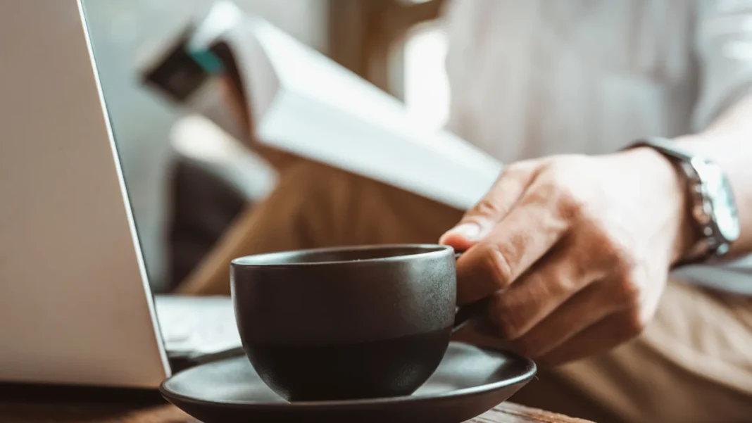 estudo-revela-a-que-horas-deve-beber-cafe-para-sentir-melhores-beneficios
