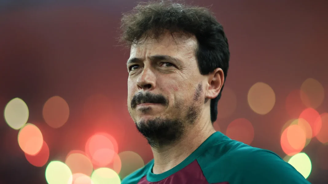 cotado-no-gremio-e-santos,-diniz-adota-cautela-para-assumir-um-novo-clube