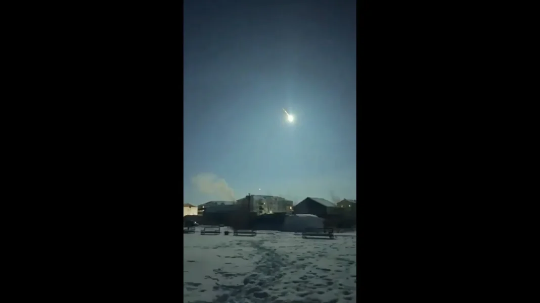 asteroide-‘transforma’-noite-em-dia-na-russia;-veja-as-imagens