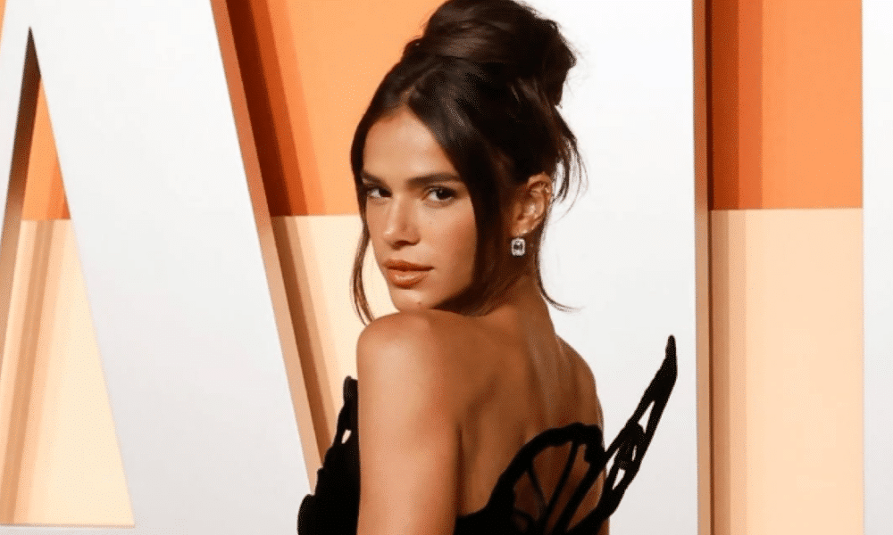 bruna-marquezine-revela-crush-por-erik-marmo-e-fas-celebram-video-nostalgico-de-2003