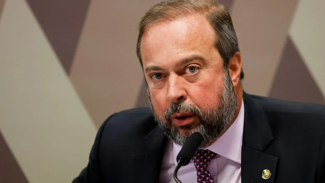 silveira-defende-mudanca-em-regras-de-transporte-e-distribuicao-de-gas