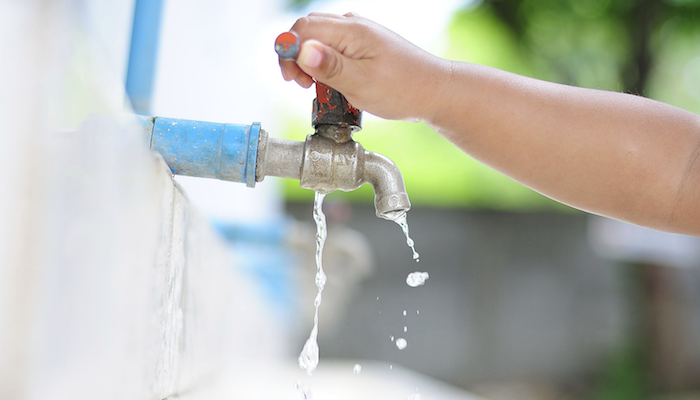 abastecimento-de-agua-em-rio-branco-deve-ser-normalizado-ate-quarta-feira,-diz-saerb