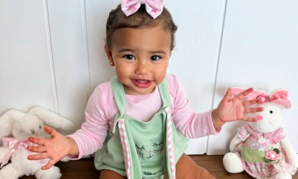 bruna-biancardi-exibe-celebracao-intima-de-pascoa-com-neymar-e-mavie-em-mansao-de-santos