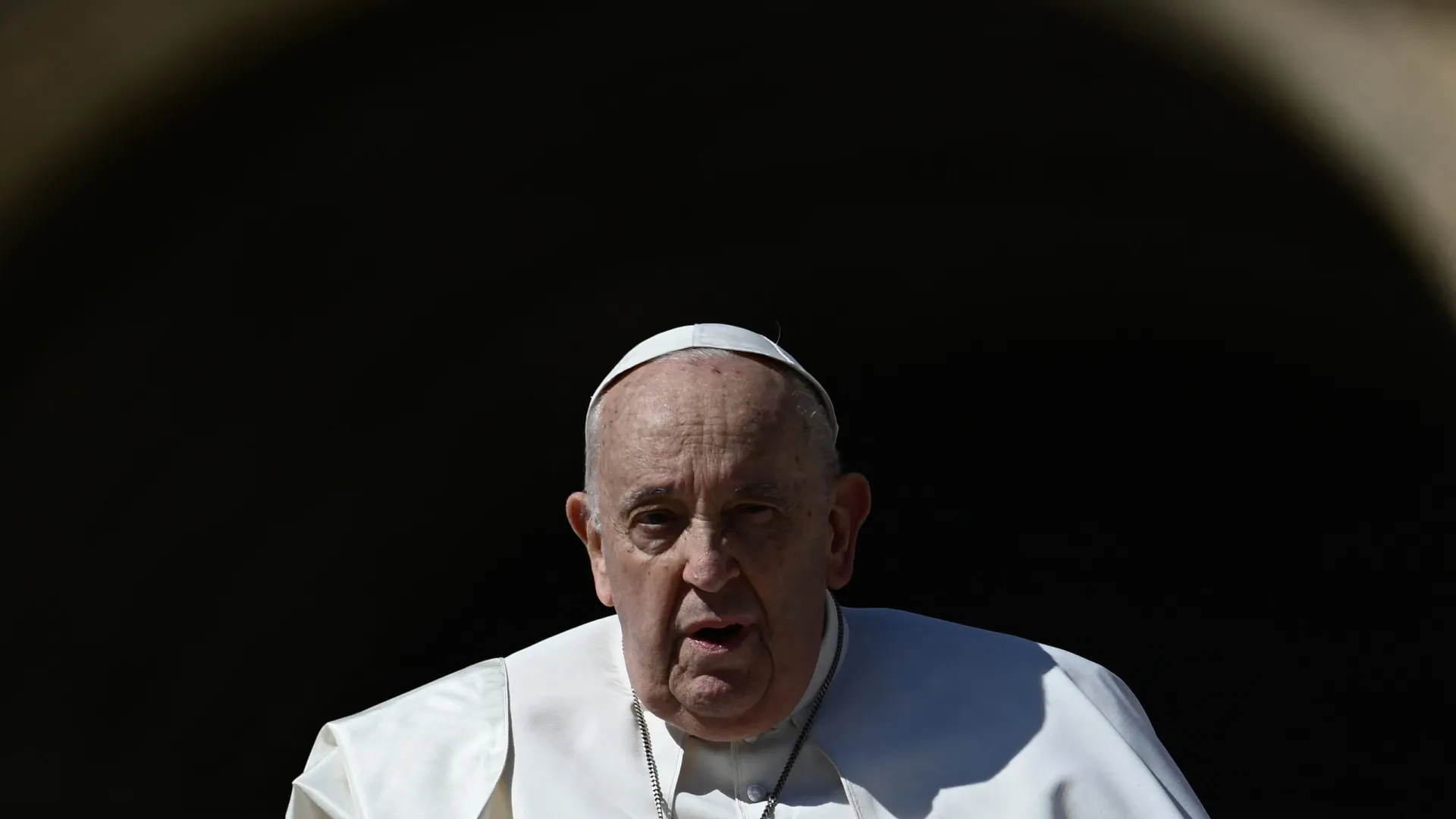 papa-francisco:-velorio-aberto-comeca-amanha-e-funeral-sera-no-sabado