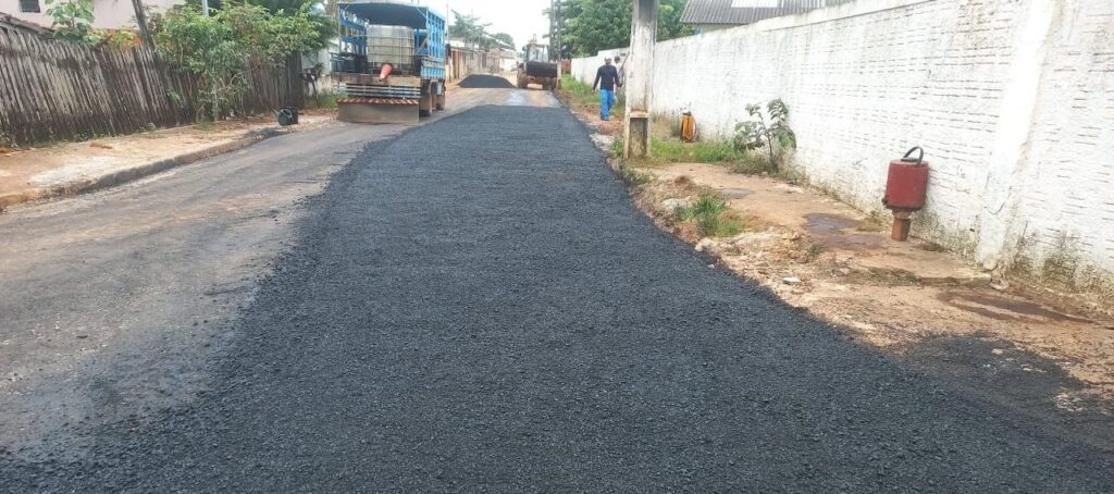 deracre-realiza-operacao-tapa-buraco-em-senador-guiomard