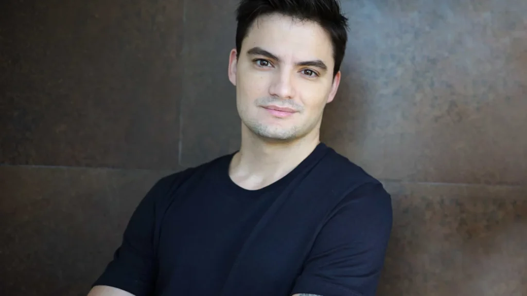 felipe-neto-anuncia-lancamento-de-novo-livro