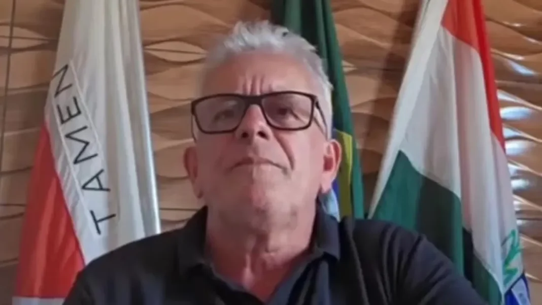 vereador-que-invadiu-sala-restrita-de-unidade-de-saude-em-minas-gerais-e-cassado