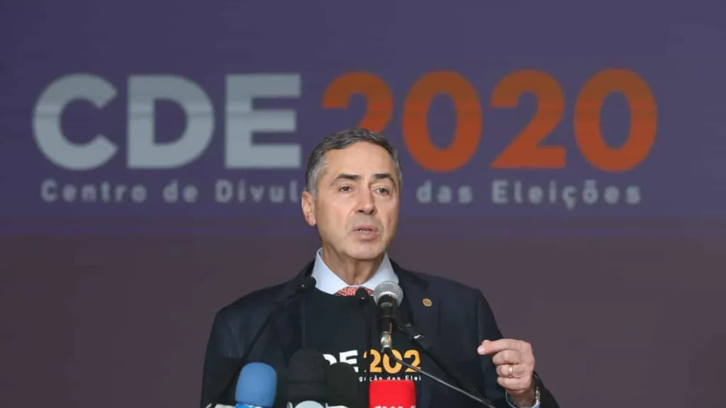 barroso-afirma-ter-recebido-propostas-de-exilio-em-meio-a-ameacas-golpistas-de-2022