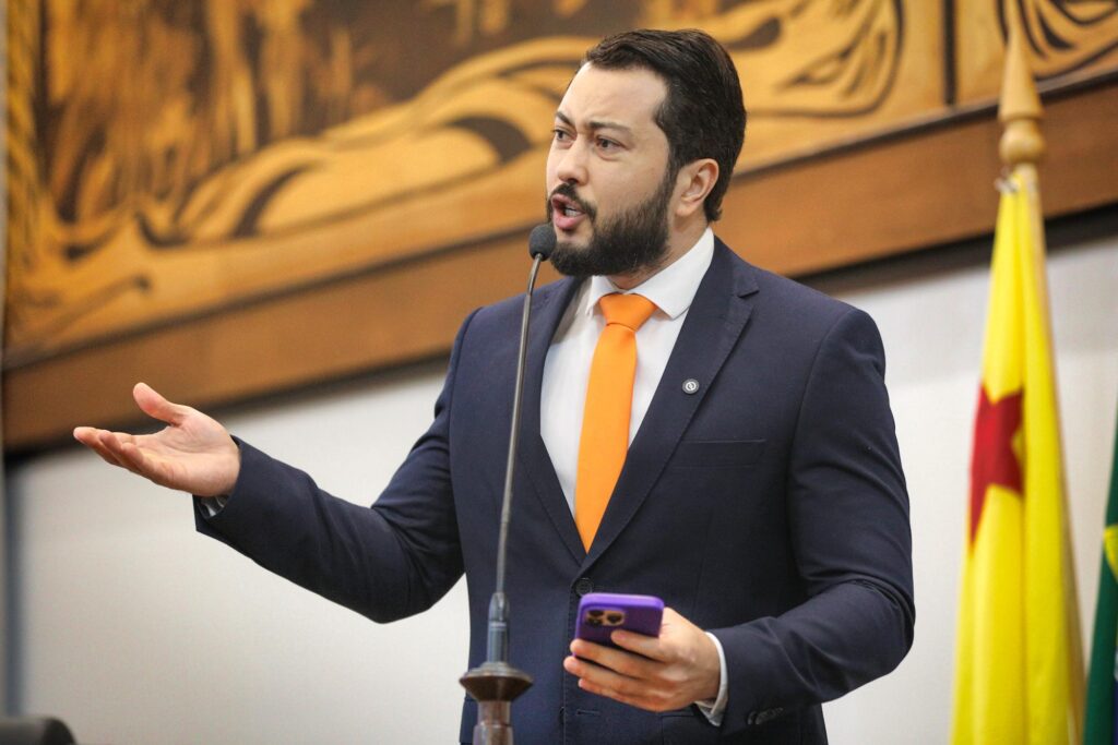 emerson-jarude-denuncia-avanco-da-pobreza-extrema-e-cobra-investimentos-urgentes-na-educacao