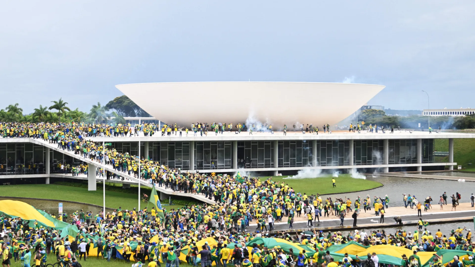 datafolha:-62%-dos-brasileiros-rejeitam-anistia-aos-golpistas-do-8-de-janeiro