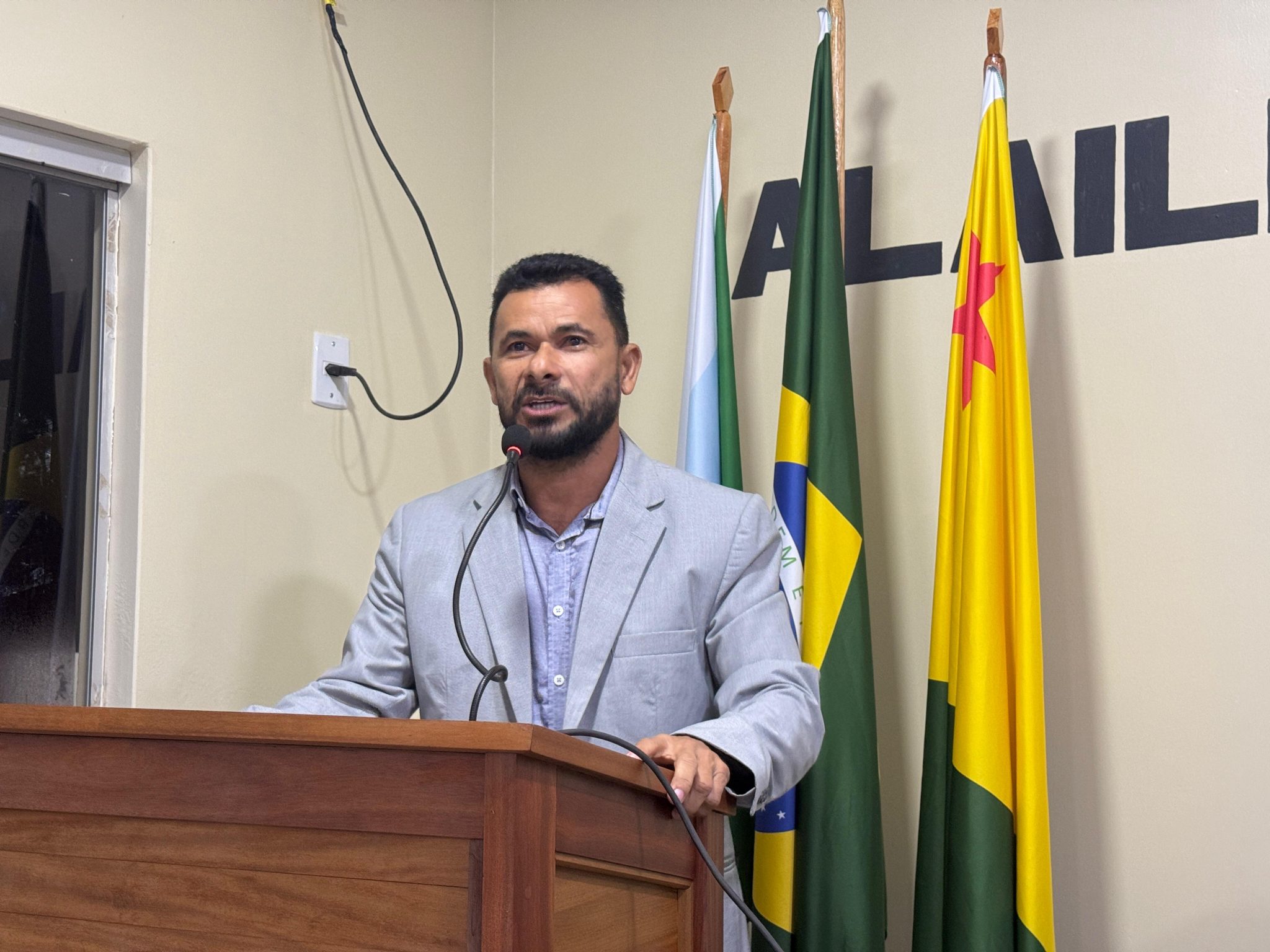 presidente-da-camara-de-porto-walter-conduz-sessao-com-foco-no-desenvolvimento-do-municipio