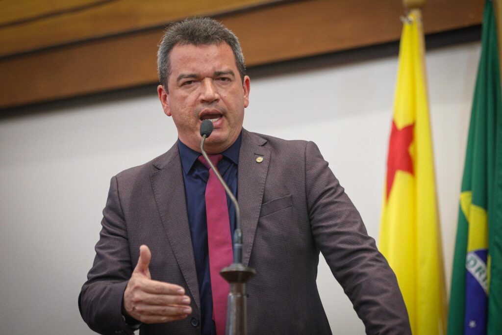 andre-vale-anuncia-adiamento-de-audiencia-publica-sobre-situacao-das-brs-no-acre