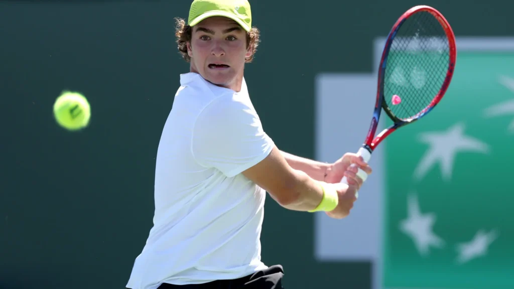 fonseca-vence-sem-dificuldades-em-estreia-no-masters-1000-de-madri