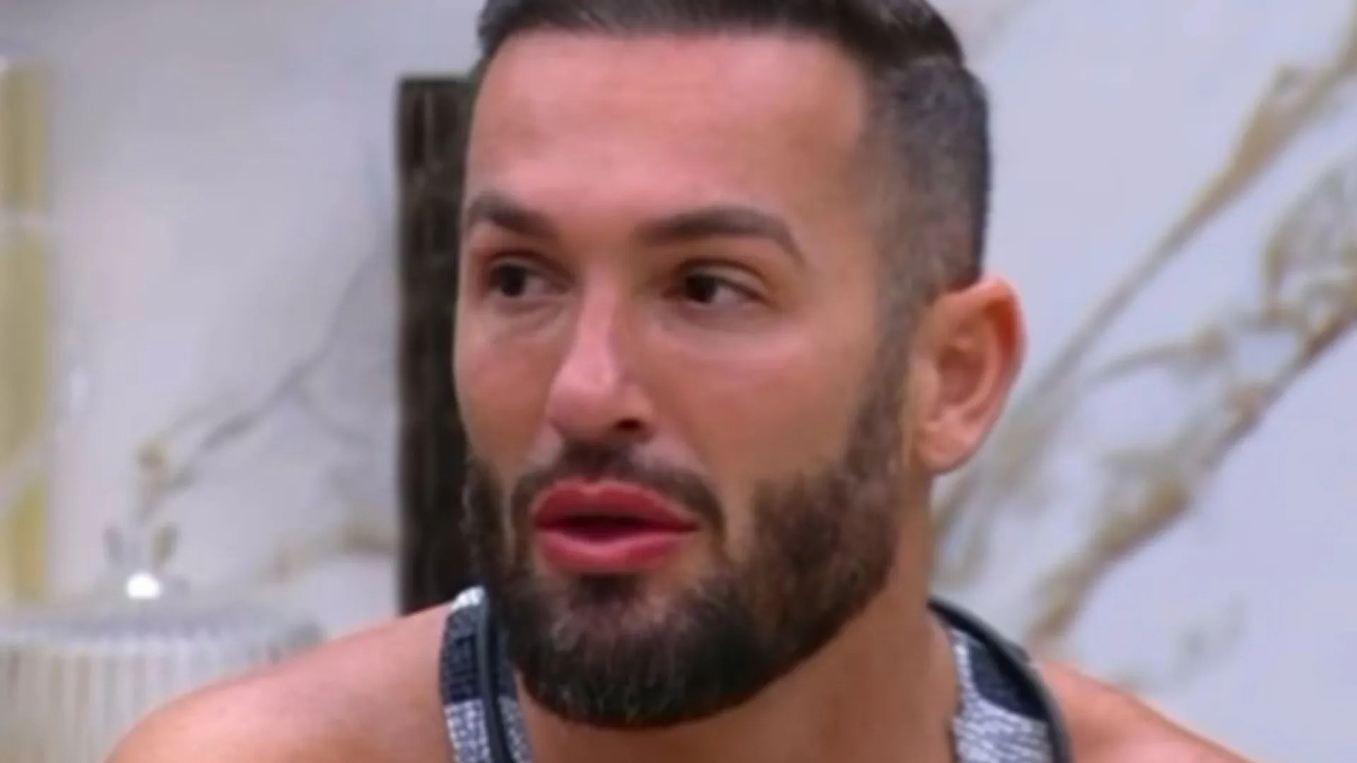 bbb25:-diego-hypolito-e-detonado-por-‘colocar-gracyanne-como-vila’