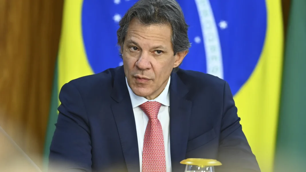 isencao-do-imposto-de-renda-sera-aprovada,-dificil-e-fazer-super-ricos-pagarem,-diz-haddad