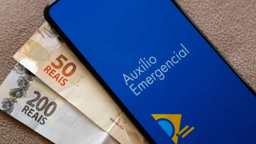 mais-de-176-mil-de-pessoas-devem-devolver-auxilio-emergencial-ao-governo