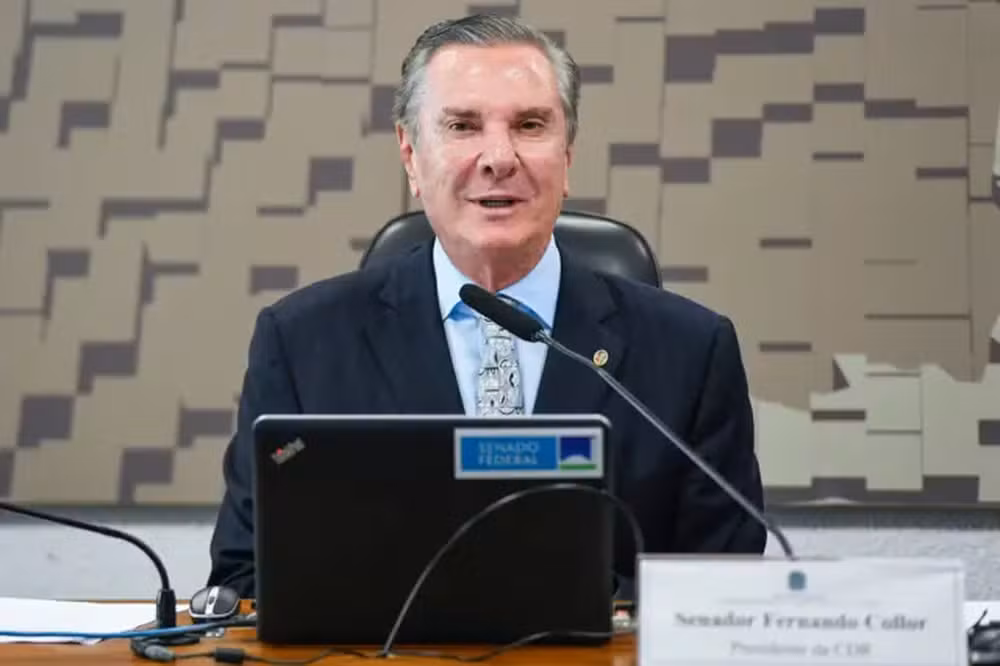 ex-presidente-collor-preso-em-maceio-aguarda-stf-para-definir-local-de-pena