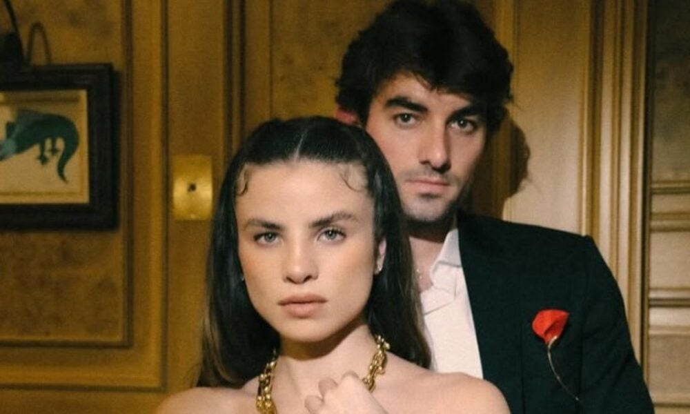 giulia-planeja-casamento-com-conor-kennedy-em-sao-paulo:-vestido-sem-ombreiras-e-600-convidados