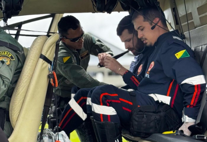 crianca-indigena-com-problemas-respiratorios-e-resgatada-de-helicoptero-pelo-samu